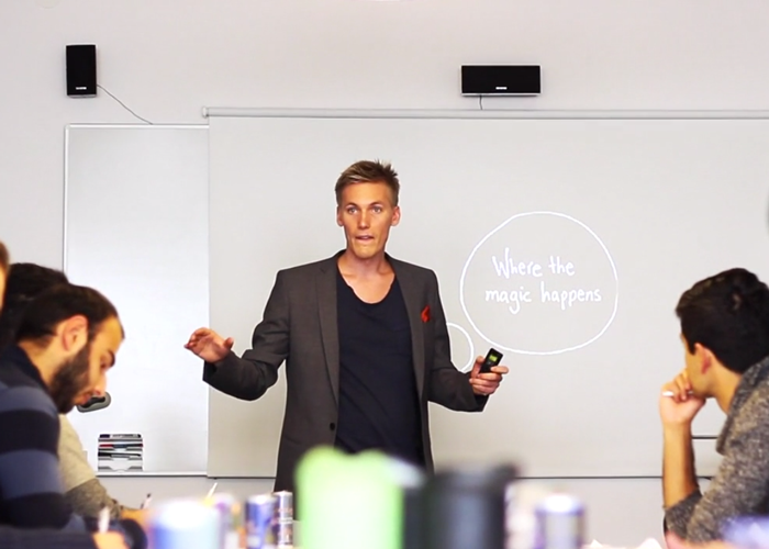 Johan Segerberg är Sales Manager på Key Solutions, Sveriges 2:a bästa arbetsplats (Great Place To Work 2014). Han vet vilka underverk en bra energi kan göra för företag. Här delger han sina hemlighete